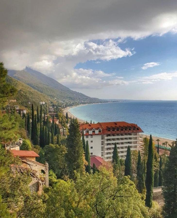 Calipso Sea Hotel Gagra Exterior foto